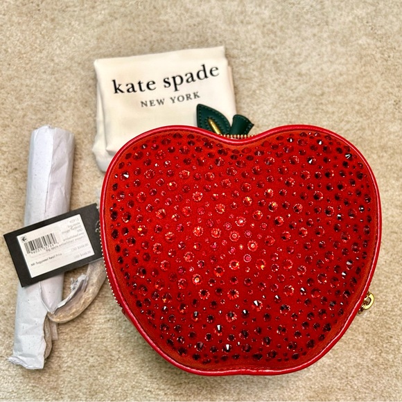 kate spade Handbags - Kate Spade NWT Big Apple Embellished 3d Crossbody Red Beaded Novelty Apple Purse
